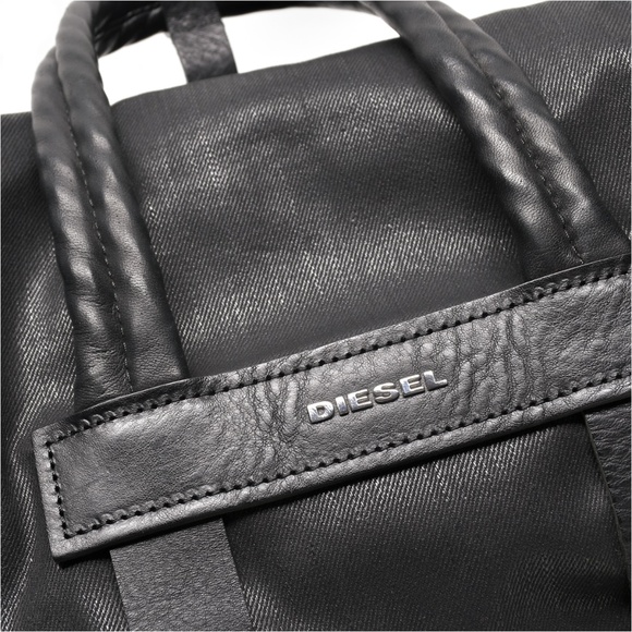 DIESEL Textured Crossbody/Satchel/Travel Bag - Picture 7 of 15